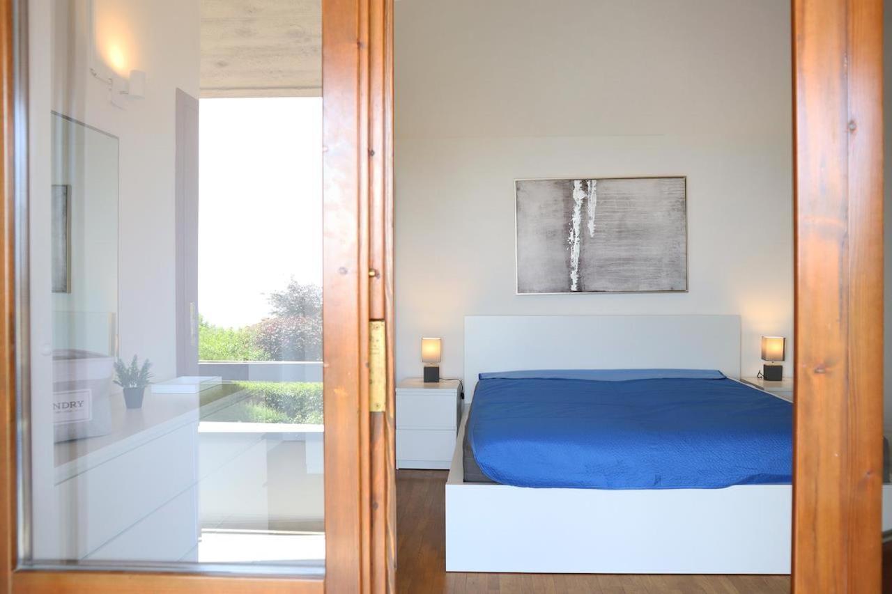 Villa Al Porto Moniga del Garda Kültér fotó